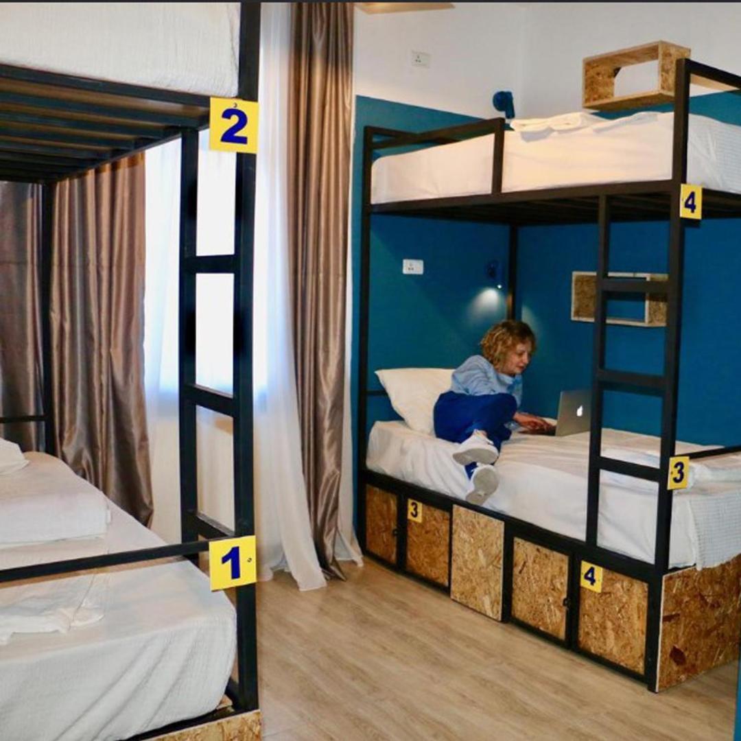 Scary Hostel Tiflis Dış mekan fotoğraf