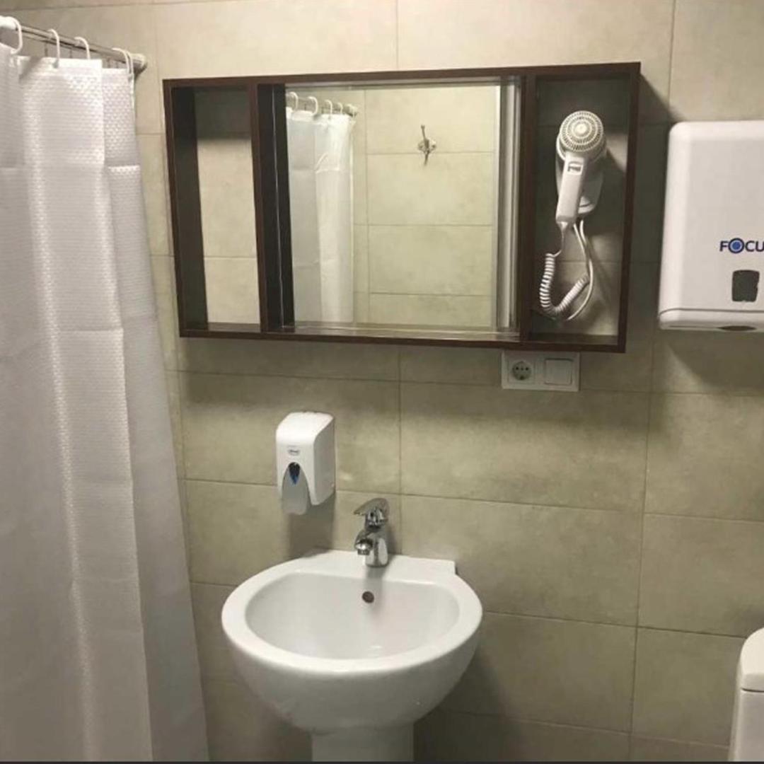 Scary Hostel Tiflis Dış mekan fotoğraf